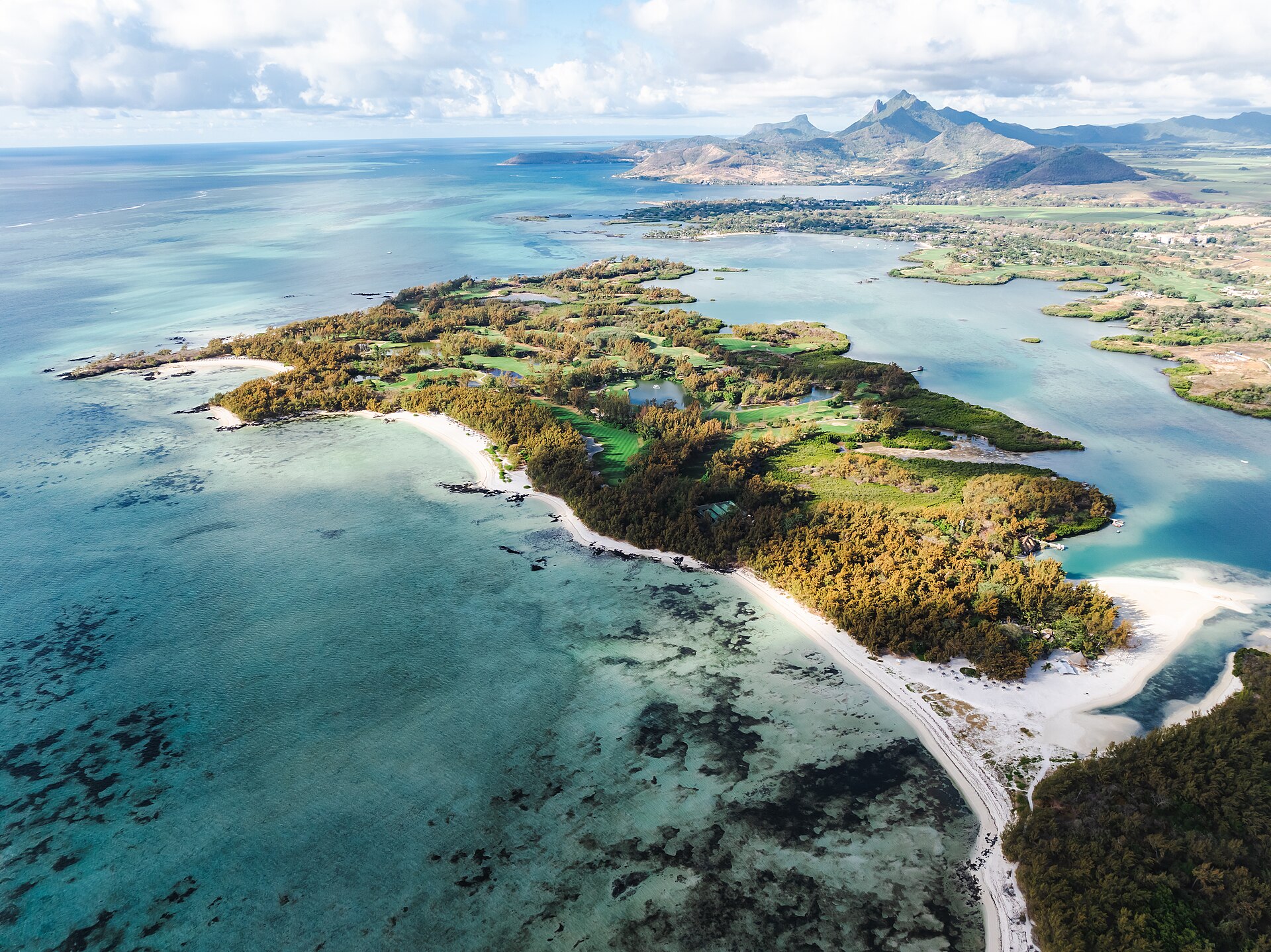 Bubble Lodge, Île aux Cerfs
